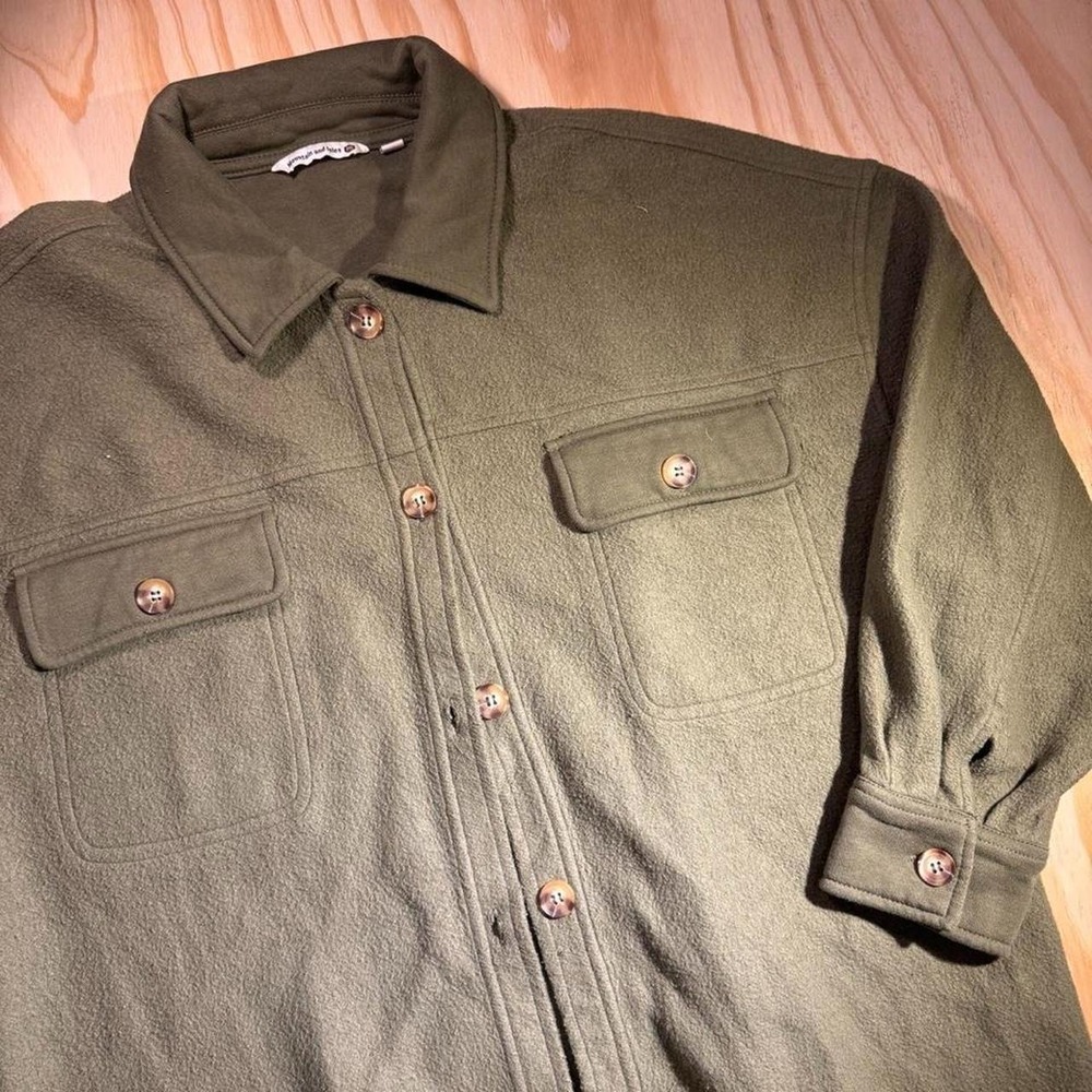 Mountain and Isles Mens XL Olive Green Fleece Button Up Shirt Jacket Shacket